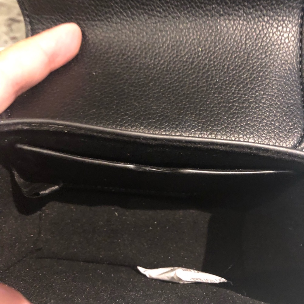 NWT MINI VEGAN DELUXITY  HAND OR CROSSBODY PURSE - Picture 4 of 14